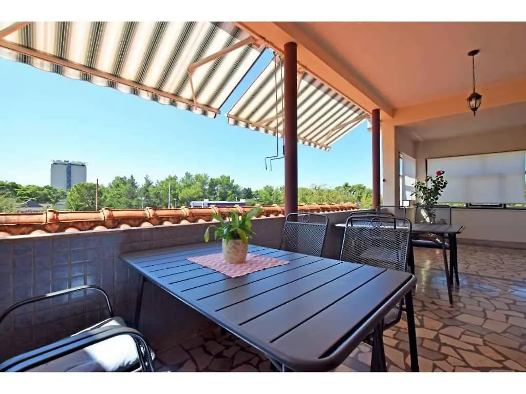 Studio In Starigrad-Paklenica 43596 Apartment